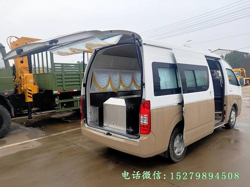 遗体接运服务车
